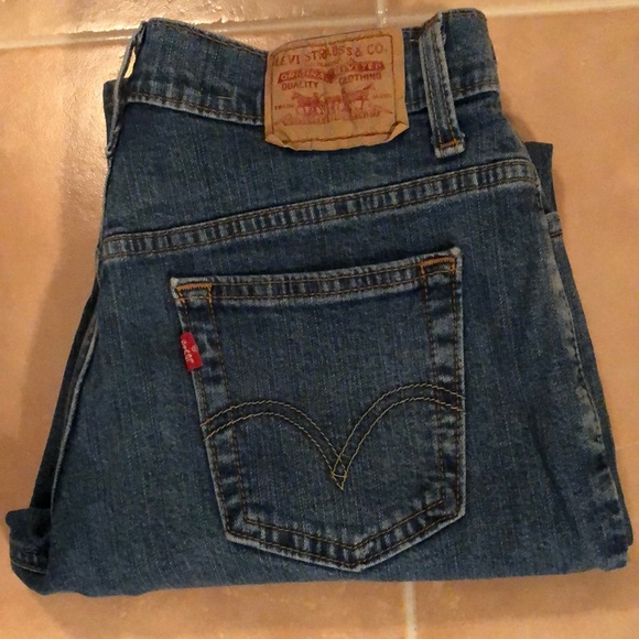 Levi’s 550 Relaxed Bootcut Jeans - Picture 1 of 9